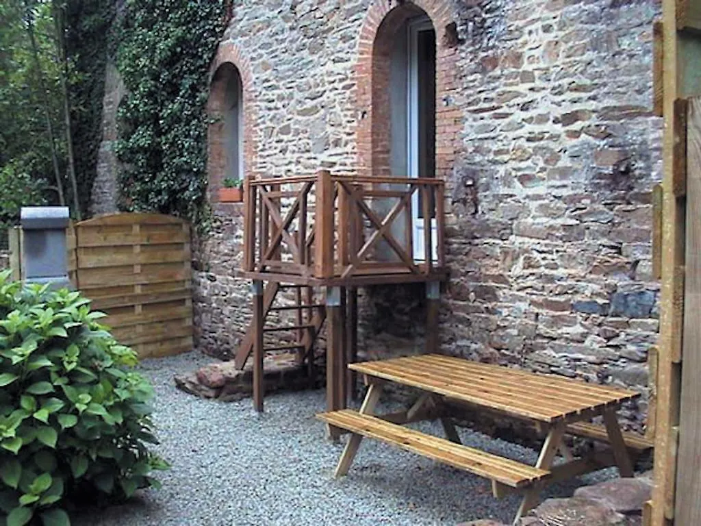 Le Moulin De La Touche Villa Plouguenast-Langast 0*,  Frankrijk