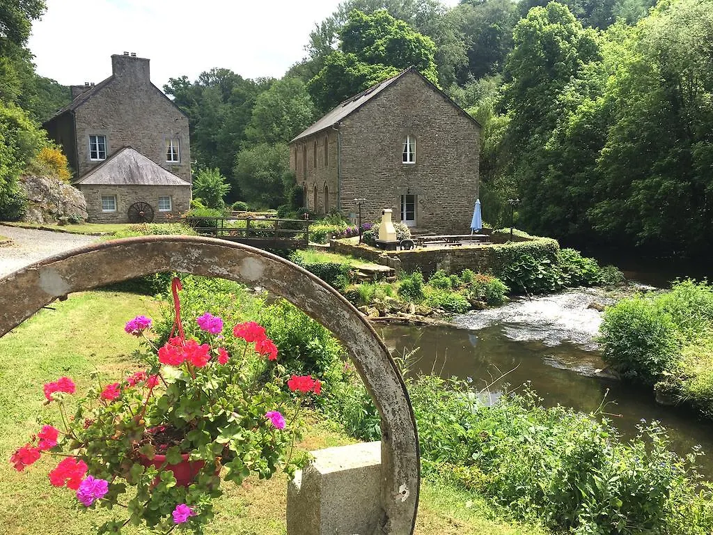 Le Moulin De La Touche Villa Plouguenast-Langast Frankrijk